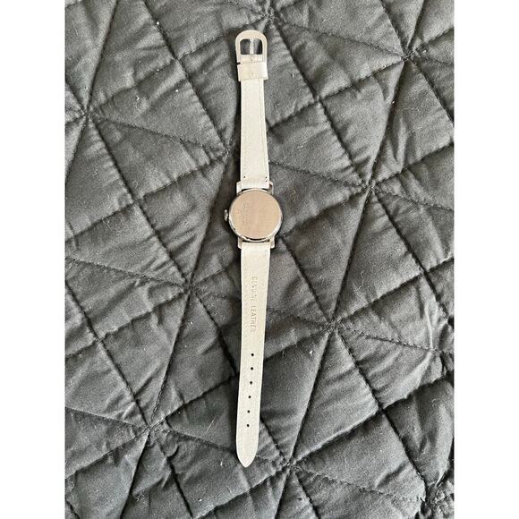 Disney Mickey Mouse Bradley Swiss Made Watch White Leather Band - Picture 4 of 4